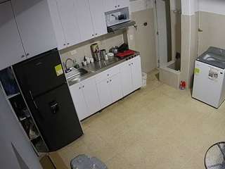 voyeurcam-jb-kitchen-1