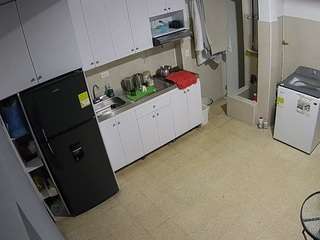 voyeurcam-jb-kitchen-1