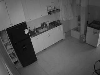 voyeurcam-jb-kitchen-1