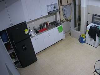 voyeurcam-jb-kitchen-1