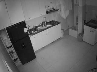 voyeurcam-jb-kitchen-1