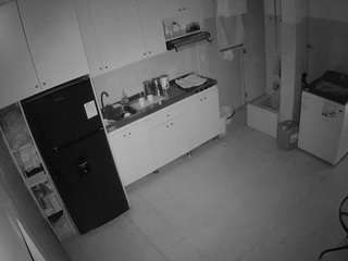 voyeurcam-jb-kitchen-1 Drink live webcam