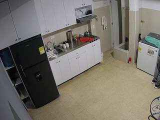 voyeurcam-jb-kitchen-1