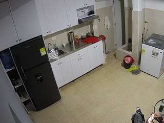 voyeurcam-jb-kitchen-1