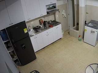 voyeurcam-jb-kitchen-1 webcam model
