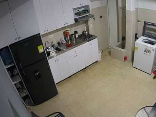 voyeurcam-jb-kitchen-1