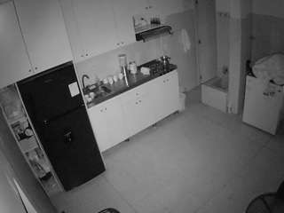 voyeurcam-jb-kitchen-1