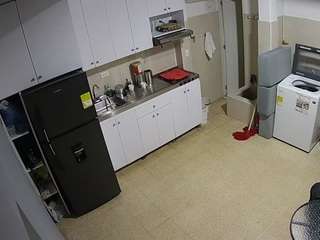 voyeurcam-jb-kitchen-1