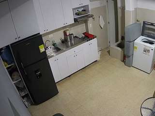 voyeurcam-jb-kitchen-1