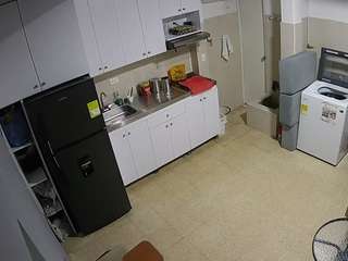 voyeurcam-jb-kitchen-1