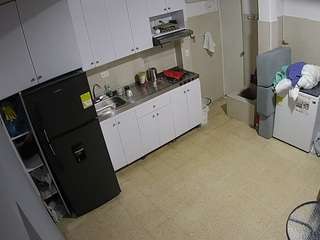 voyeurcam-jb-kitchen-1