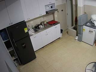 voyeurcam-jb-kitchen-1