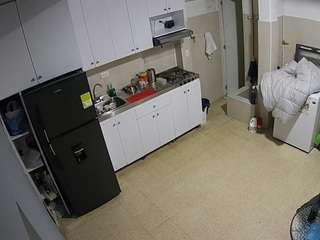 voyeurcam-jb-kitchen-1