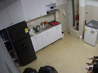 voyeurcam-jb-kitchen-1 live cam profile