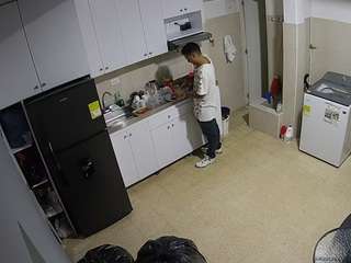 voyeurcam-jb-kitchen-1 live cam profile