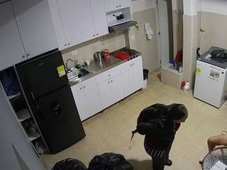voyeurcam-jb-kitchen-1 live cam profile