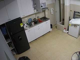 voyeurcam-jb-kitchen-1