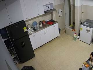 voyeurcam-jb-kitchen-1 live cam profile