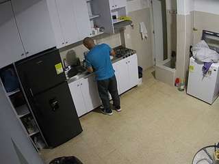 voyeurcam-jb-kitchen-1