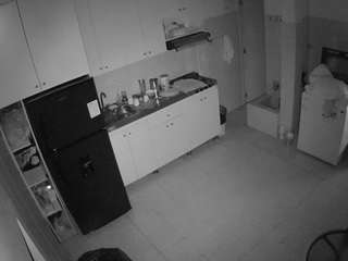 voyeurcam-jb-kitchen-1