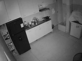 voyeurcam-jb-kitchen-1