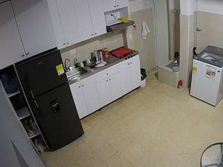 voyeurcam-jb-kitchen-1