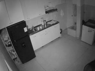 voyeurcam-jb-kitchen-1