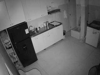 voyeurcam-jb-kitchen-1