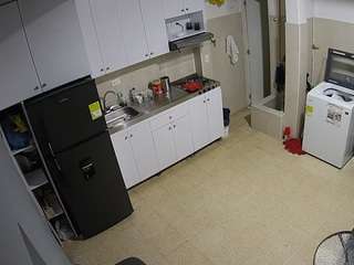 voyeurcam-jb-kitchen-1