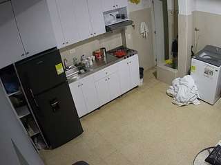 voyeurcam-jb-kitchen-1