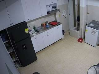 voyeurcam-jb-kitchen-1