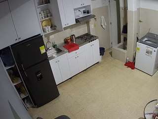 voyeurcam-jb-kitchen-1