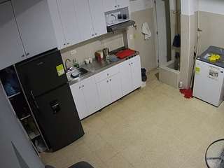 voyeurcam-jb-kitchen-1