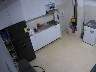voyeurcam-jb-kitchen-1