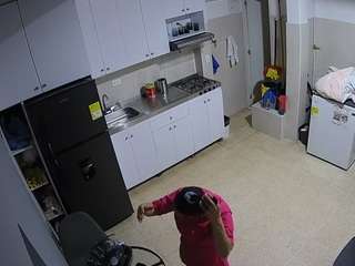 voyeurcam-jb-kitchen-1