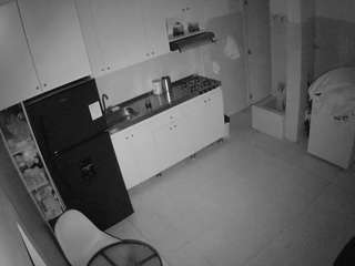 voyeurcam-jb-kitchen-1