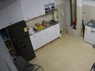 voyeurcam-jb-kitchen-1