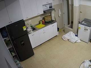 voyeurcam-jb-kitchen-1