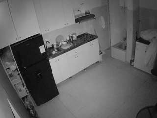 voyeurcam-jb-kitchen-1