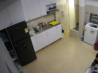 voyeurcam-jb-kitchen-1