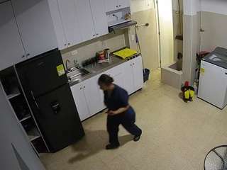 voyeurcam-jb-kitchen-1