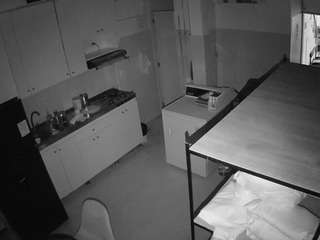 voyeurcam-jb-kitchen-1