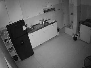 voyeurcam-jb-kitchen-1