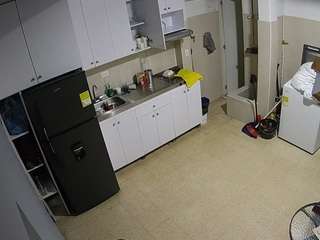 voyeurcam-jb-kitchen-1