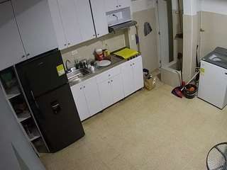 voyeurcam-jb-kitchen-1