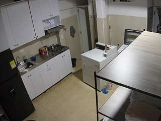 voyeurcam-jb-kitchen-1