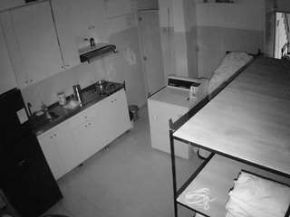 voyeurcam-jb-kitchen-1