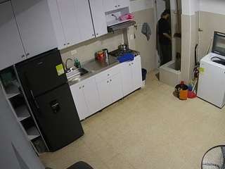 voyeurcam-jb-kitchen-1
