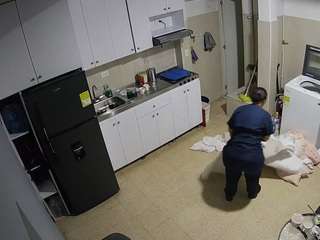 voyeurcam-jb-kitchen-1