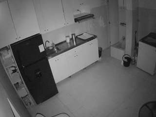 voyeurcam-jb-kitchen-1